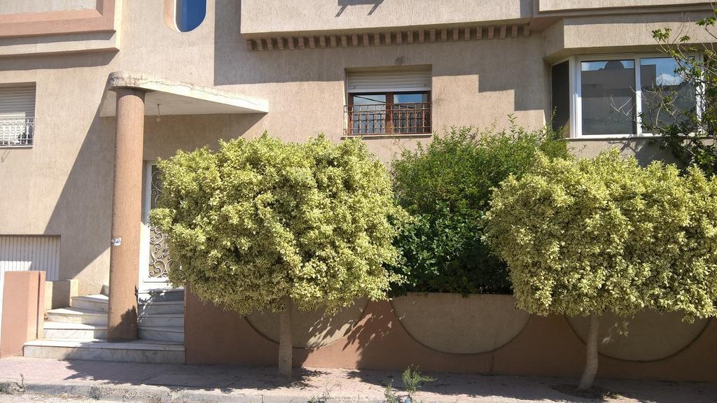 Appartement Ain Zaghouan Tunis Buitenkant foto